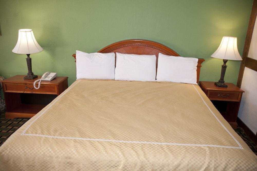Victorian Inn & Suites Nacogdoches Exteriör bild